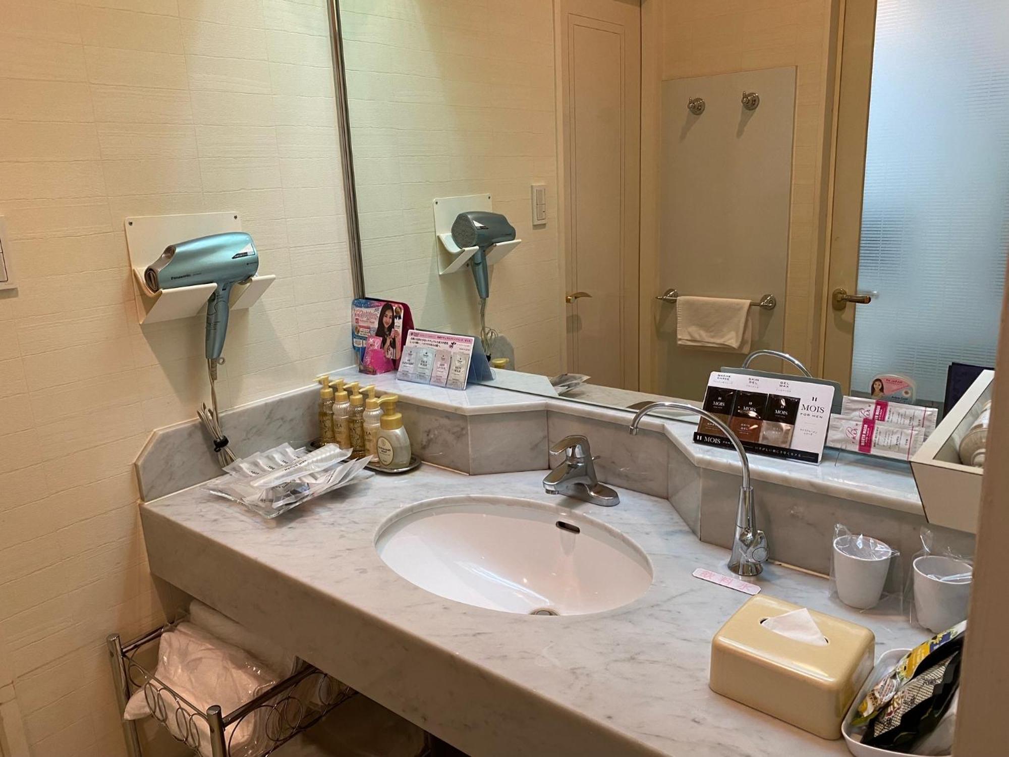 Hotel Hyper (Adults Only) โอซาก้า ภายนอก รูปภาพ